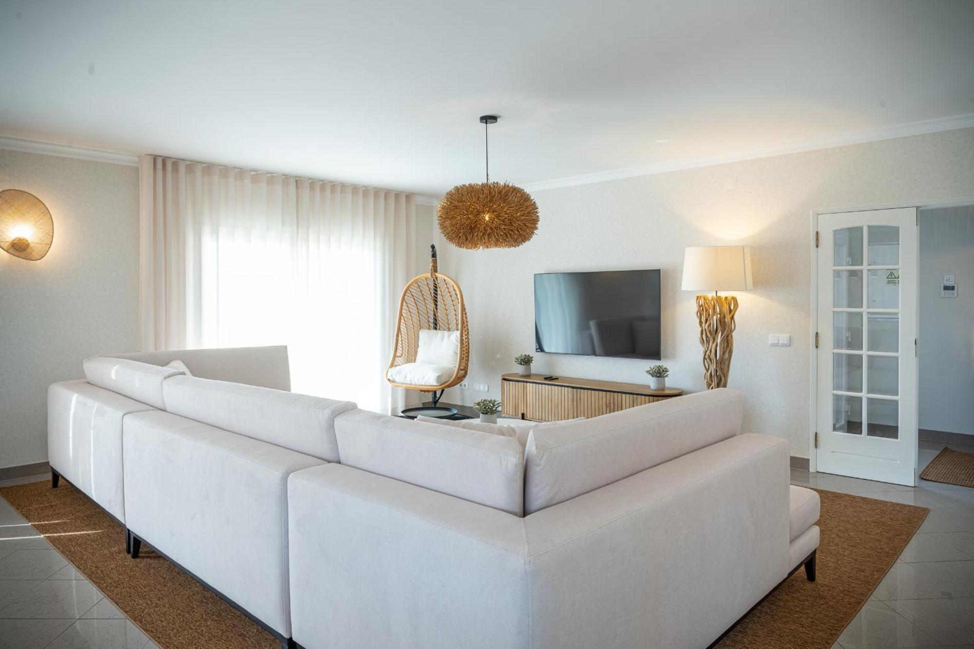 Magnolia Luxury Villa ヴィエイラ・デ・レイリア エクステリア 写真